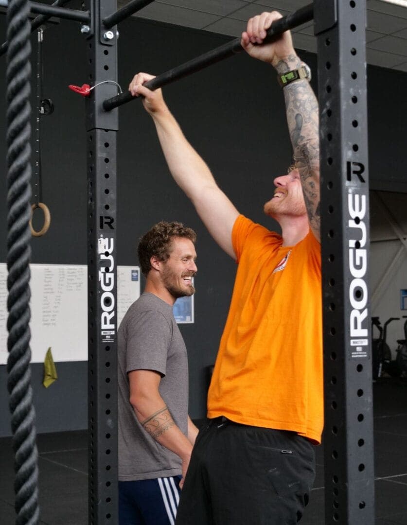 Jumping Pull-Up: De Onmisbare Schaling én Krachtige Bijoefening